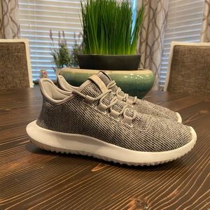 Women’s Adidas Running Shoes 👟